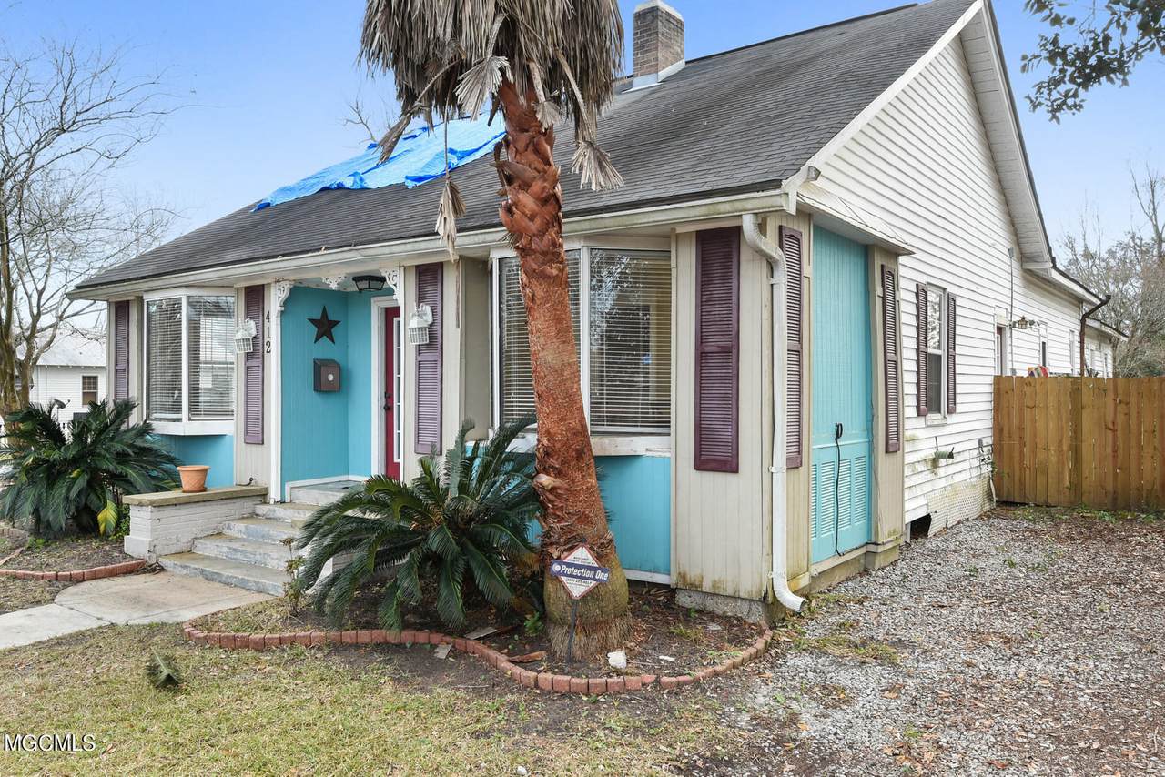 412 Main St - Photo 1