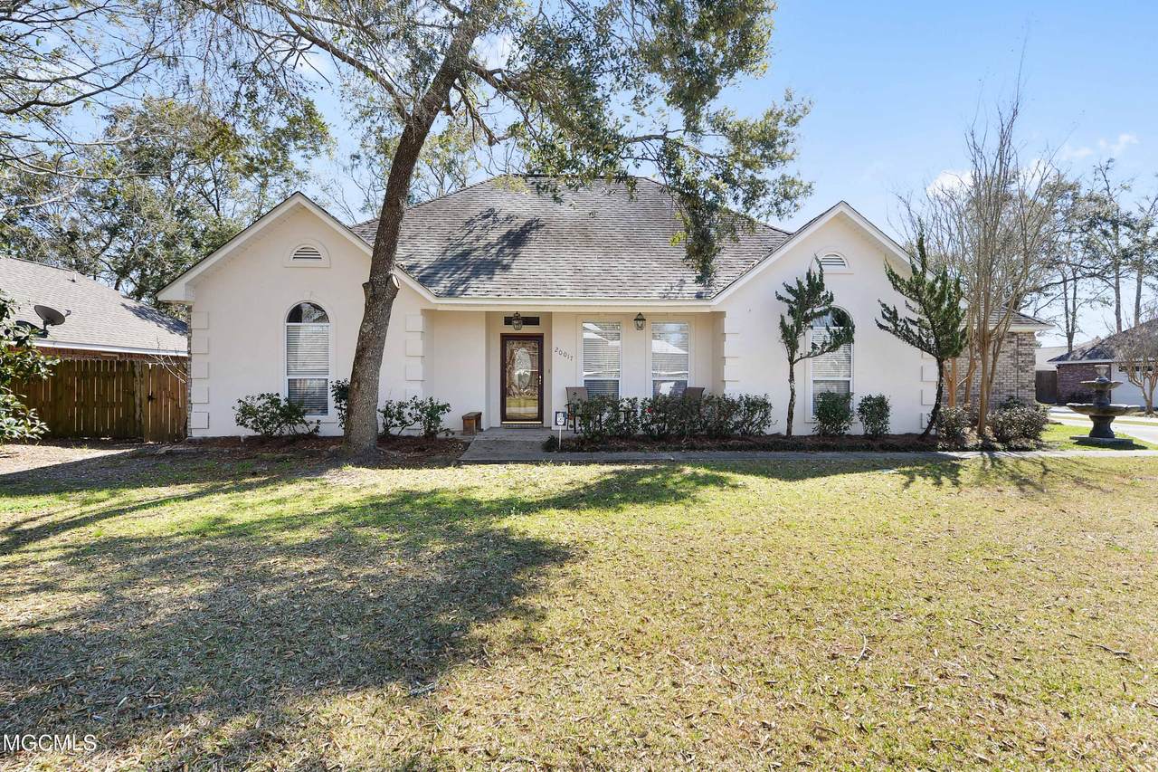 20017 Merinda Ln - Photo 1