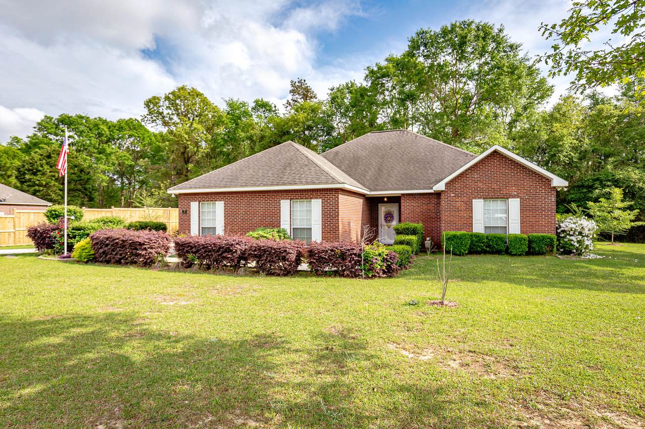 19 Rachel Ln - Photo 1