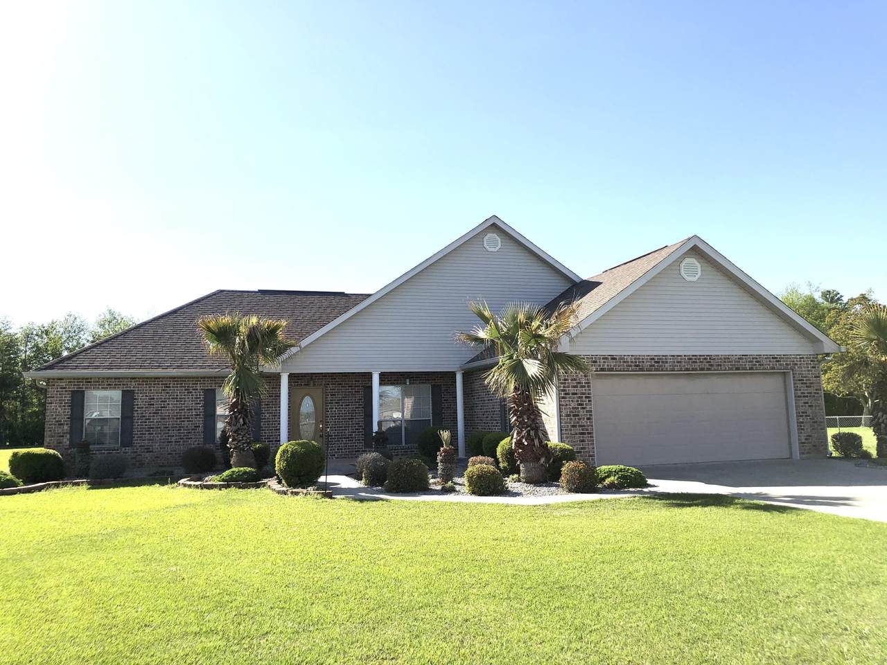 15 Apache Dr - Photo 1