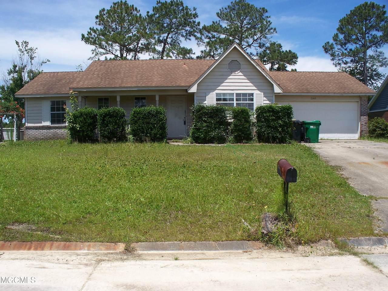 7905 Quail Dr - Photo 1