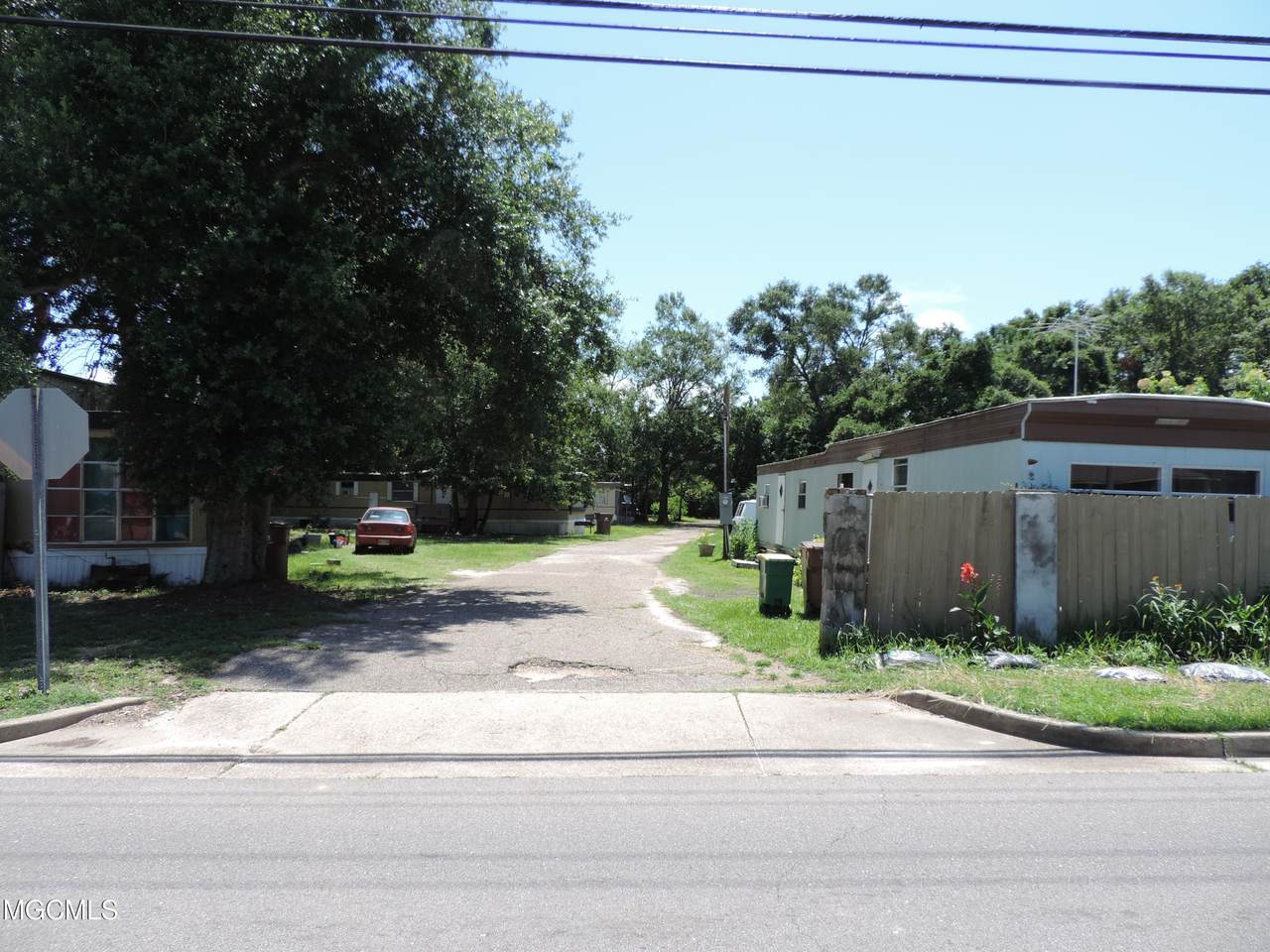354 Jim Money Rd - Photo 1