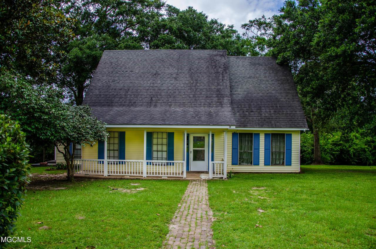 791 Savannah Millard Rd - Photo 1