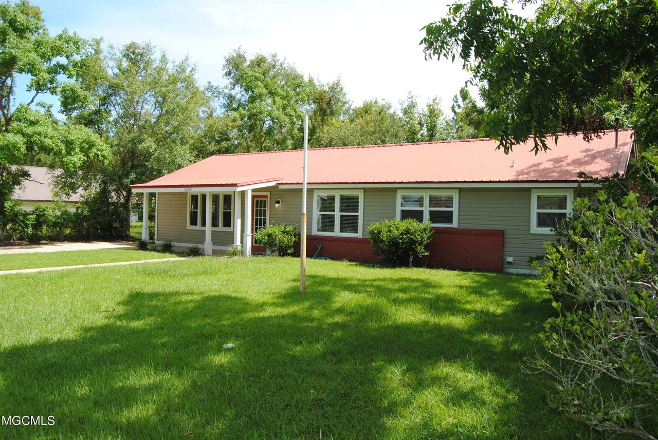 534 St John St - Photo 1