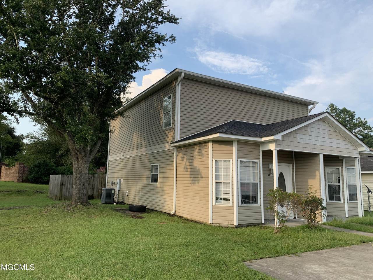 5545 &5549 Quail Creek Cir - Photo 1