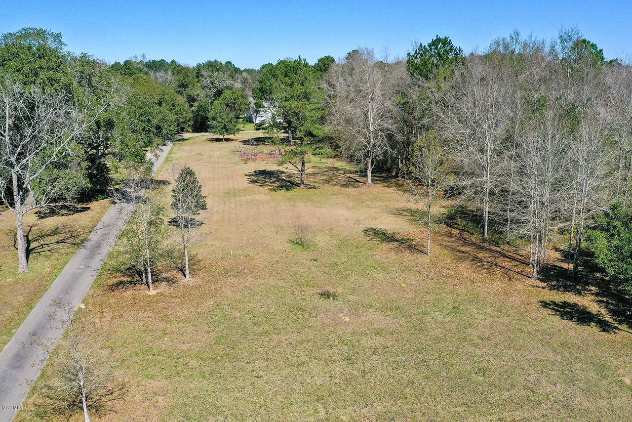 7470 Lazy Acres Rd - Photo 1