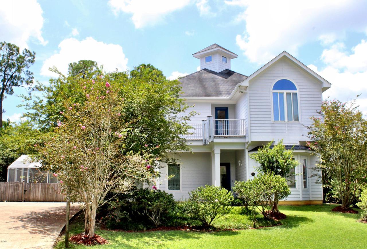 7523 Turnberry Drive - Photo 1