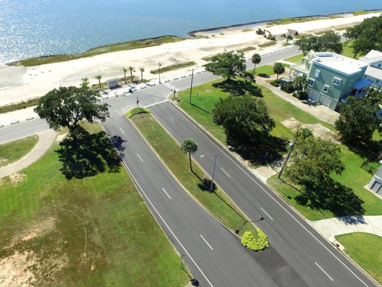 1509 Beach Blvd - Photo 1