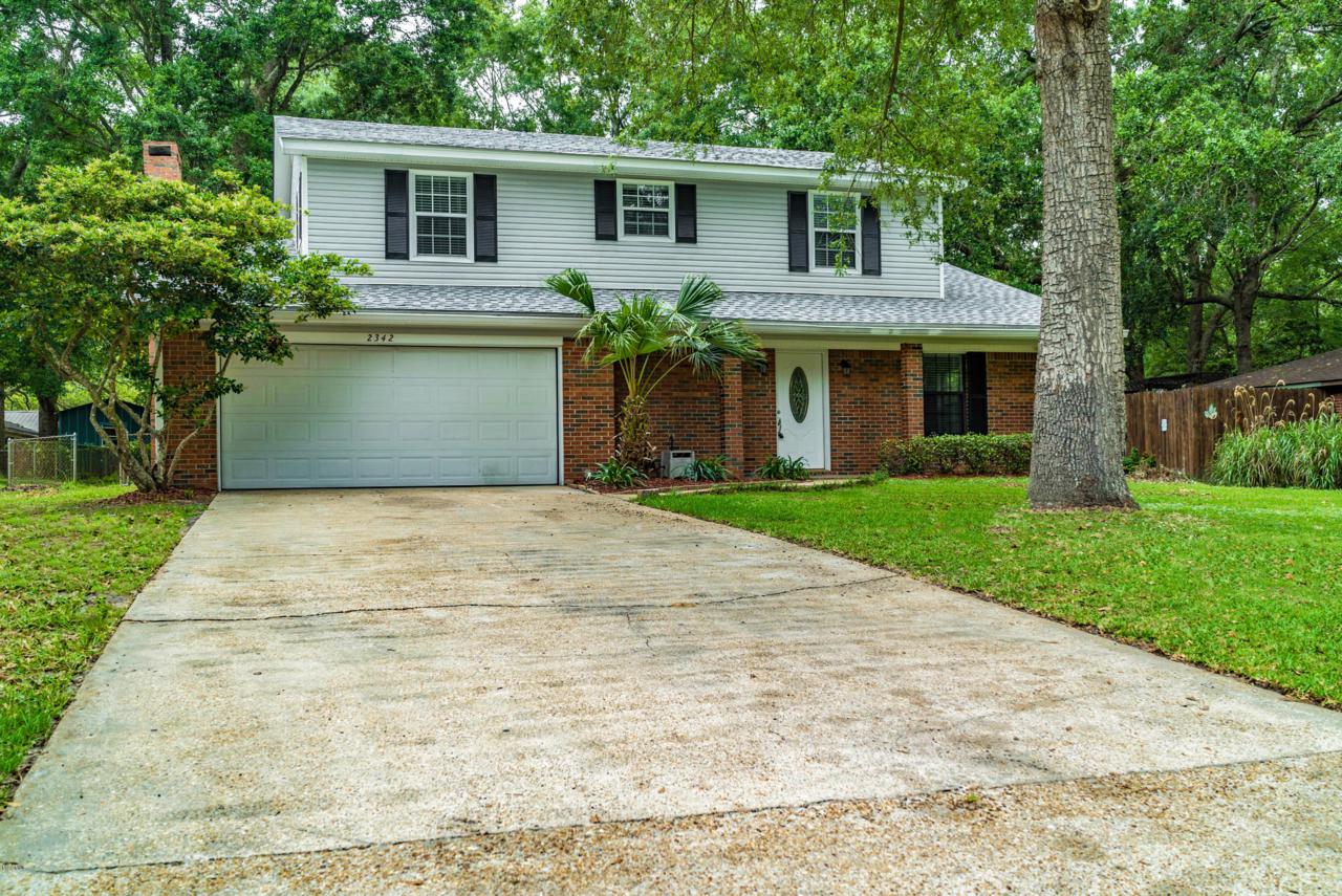 2342 Sandalwood Pl - Photo 1