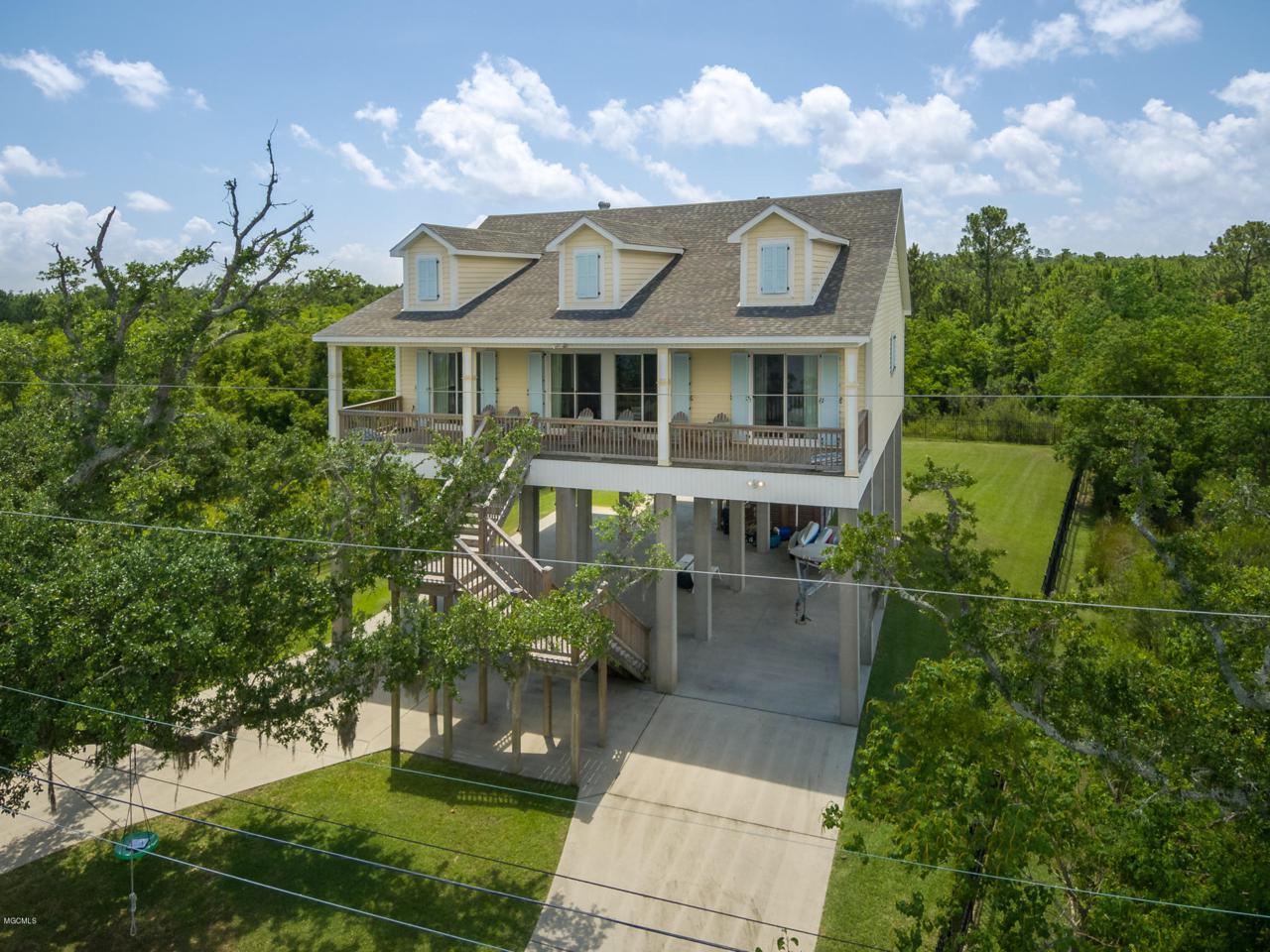 4000 Beach Blvd - Photo 1