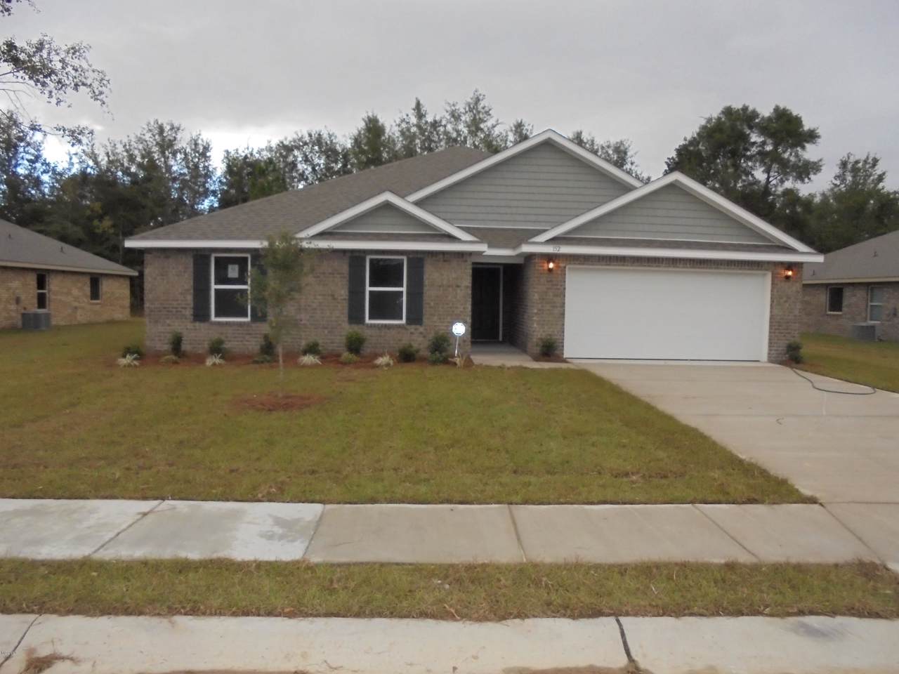 152 Rosie Dr - Photo 1