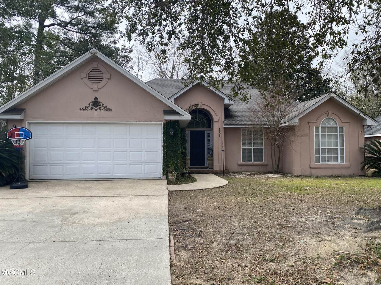 1805 Seagull Ave - Photo 1