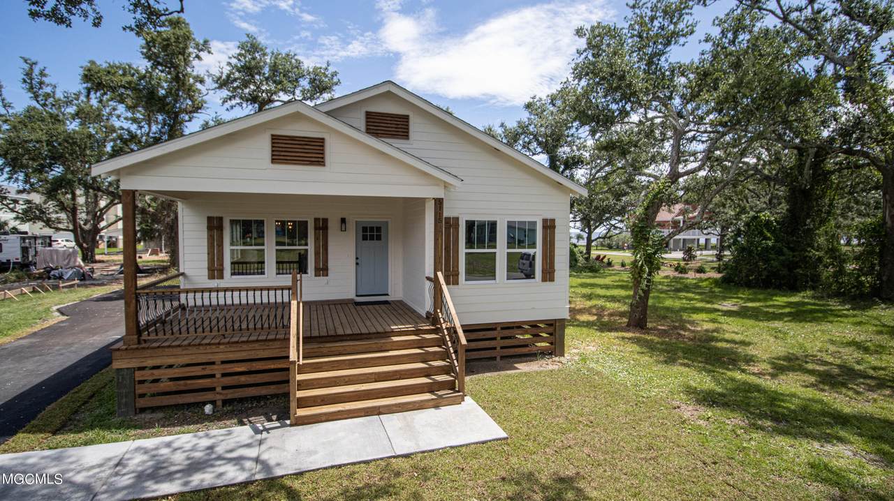 5115 Finley St - Photo 1