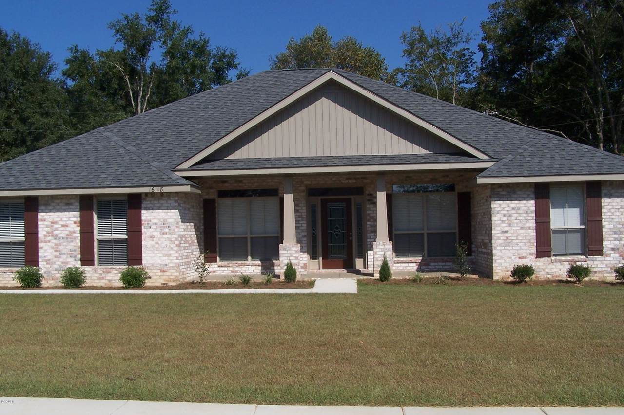 16118 Brookfield Drive - Photo 1