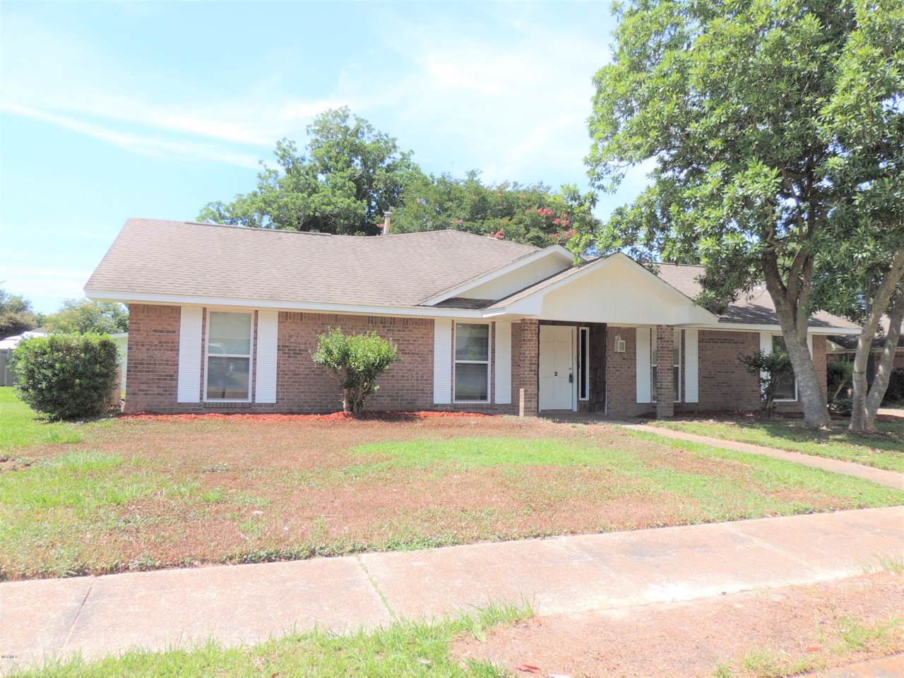 2 Palmer Pl - Photo 1