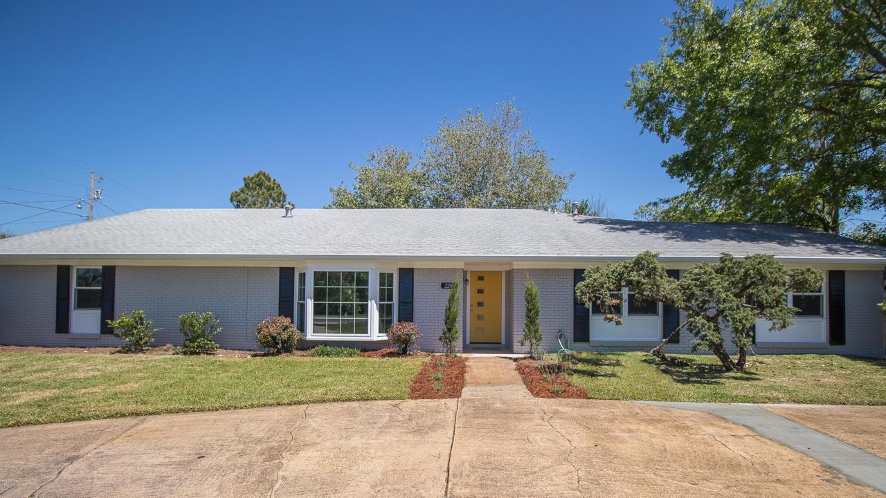 2286 Sunkist Country Club Rd - Photo 1