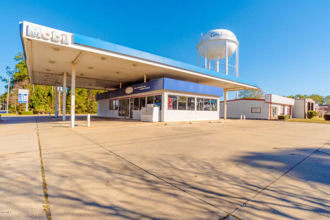 3600 Gautier Vancleave Rd - Photo 1