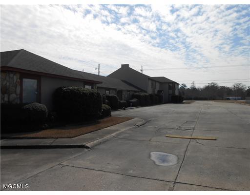 341 Highway 90 - Photo 1