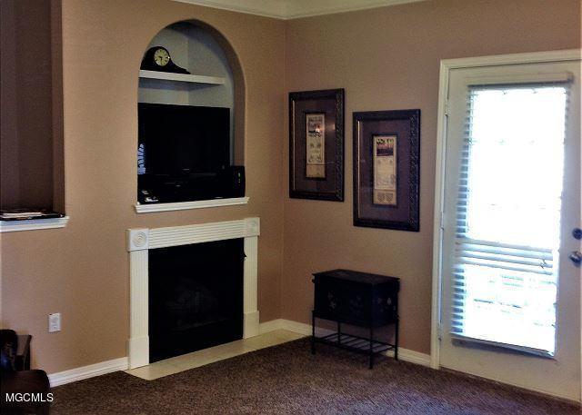 2252 Beach Dr - Photo 1