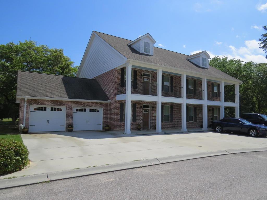 206 Fairway Villas Cir - Photo 1