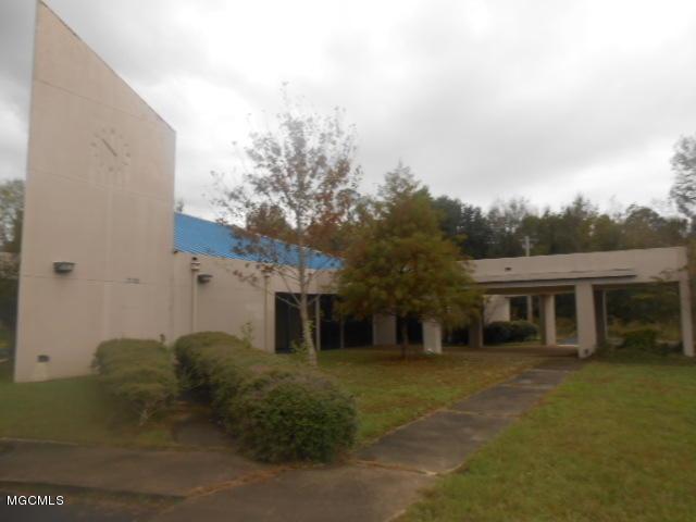 7125 Highway 613 - Photo 1