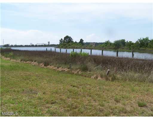 24616 Yacht Club Dr - Photo 1