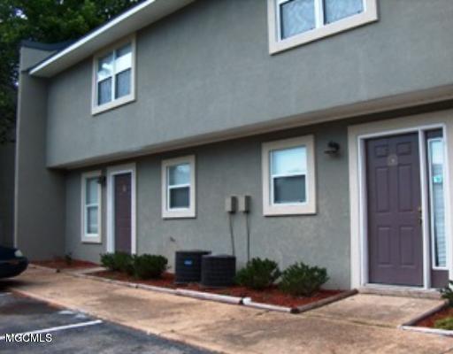 1625 Martin Bluff - Photo 1