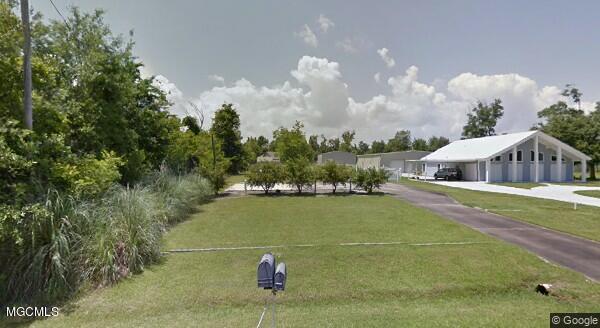 2360 Airport Dr - Photo 1