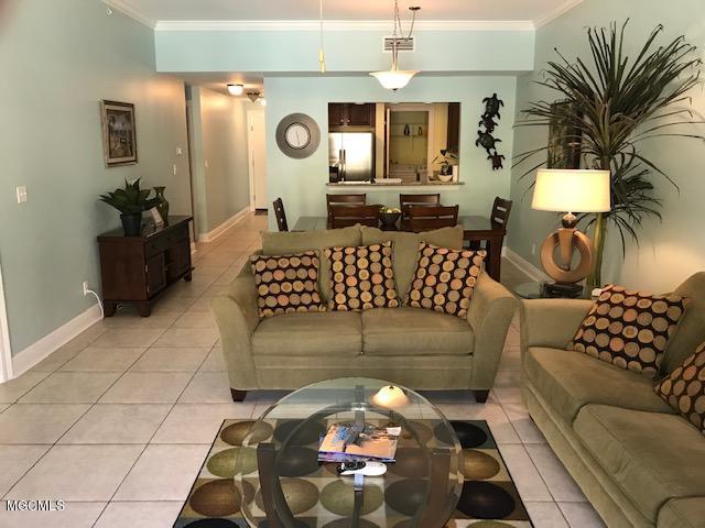 900 Village Ln - Photo 1