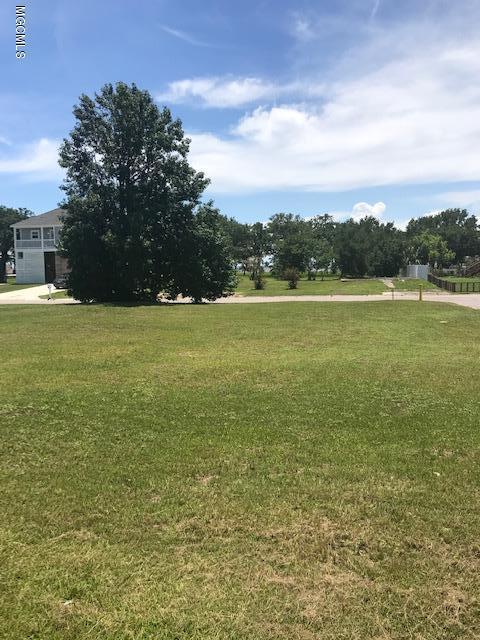 100 Wenmar Ave - Photo 1