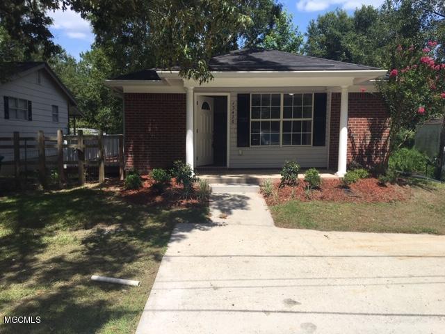 13470 Dee Ave - Photo 1