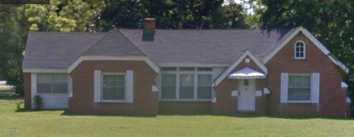 4607 Griffin St - Photo 1