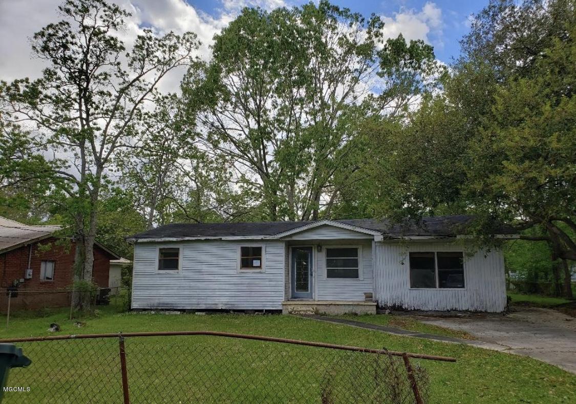 4019 Leroy St - Photo 1
