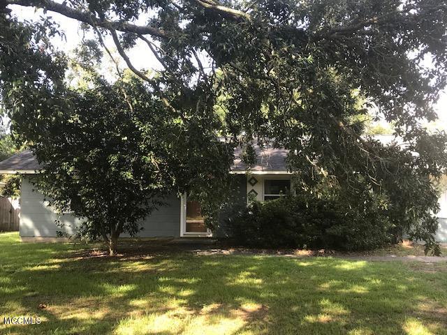 110 Oak View Ave - Photo 1