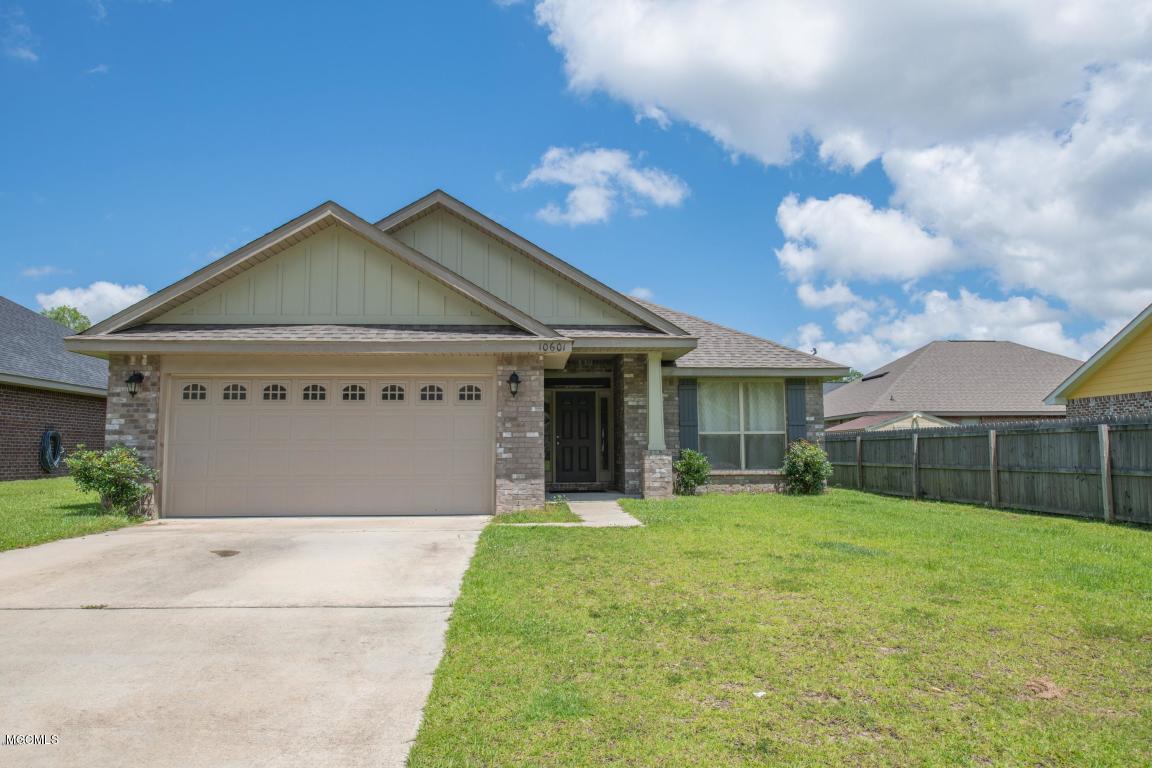 10601 Roundhill Dr - Photo 1