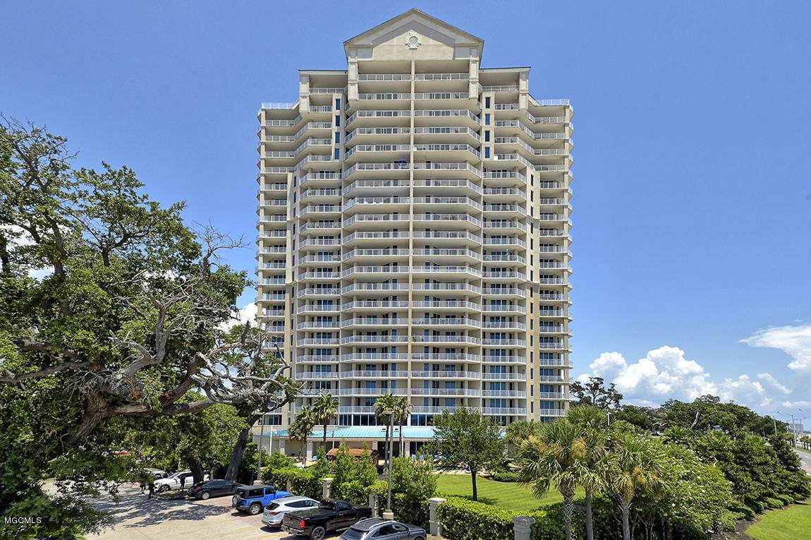 2668 Beach Blvd - Photo 1