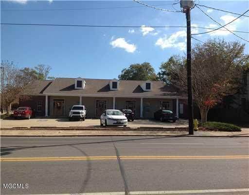 3452 Pascagoula St - Photo 1