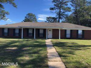 6404 J F Douglas Dr - Photo 1