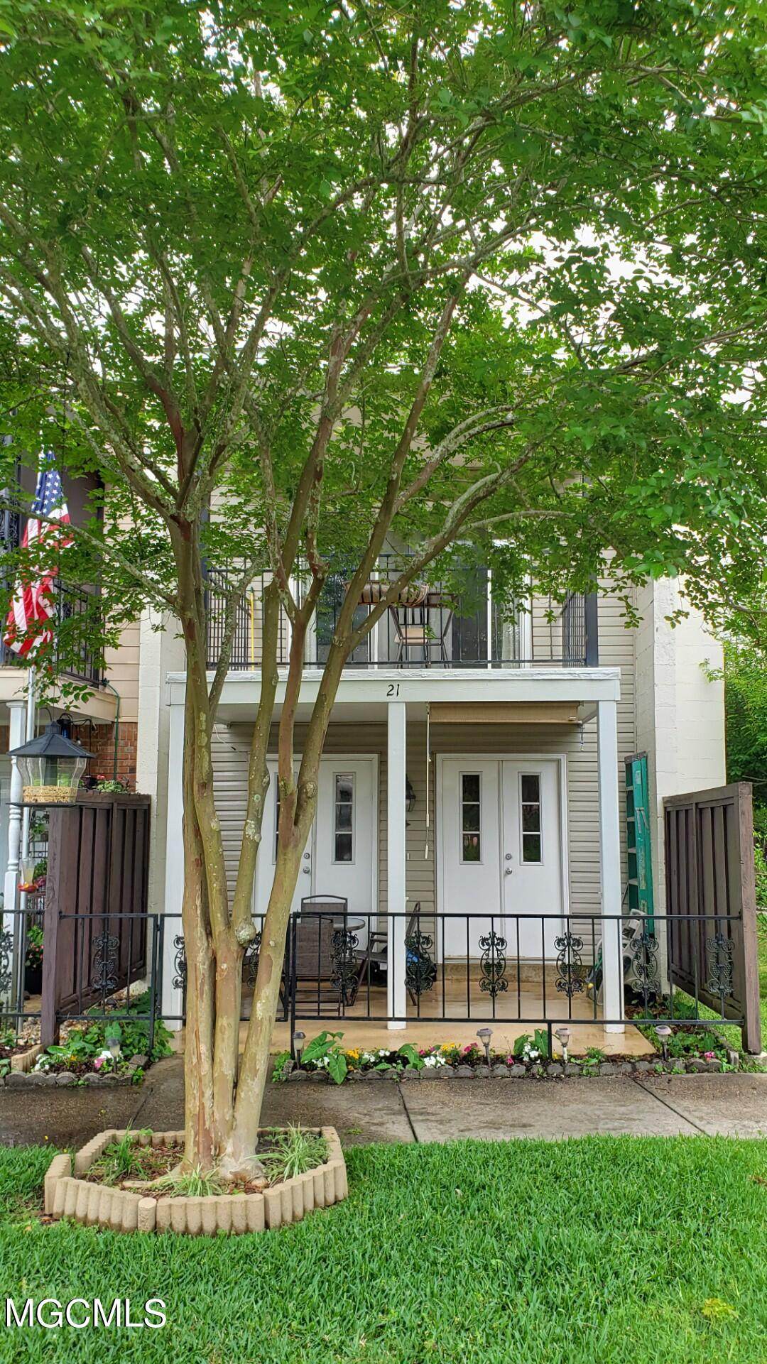 2501 Gulf Ave - Photo 1