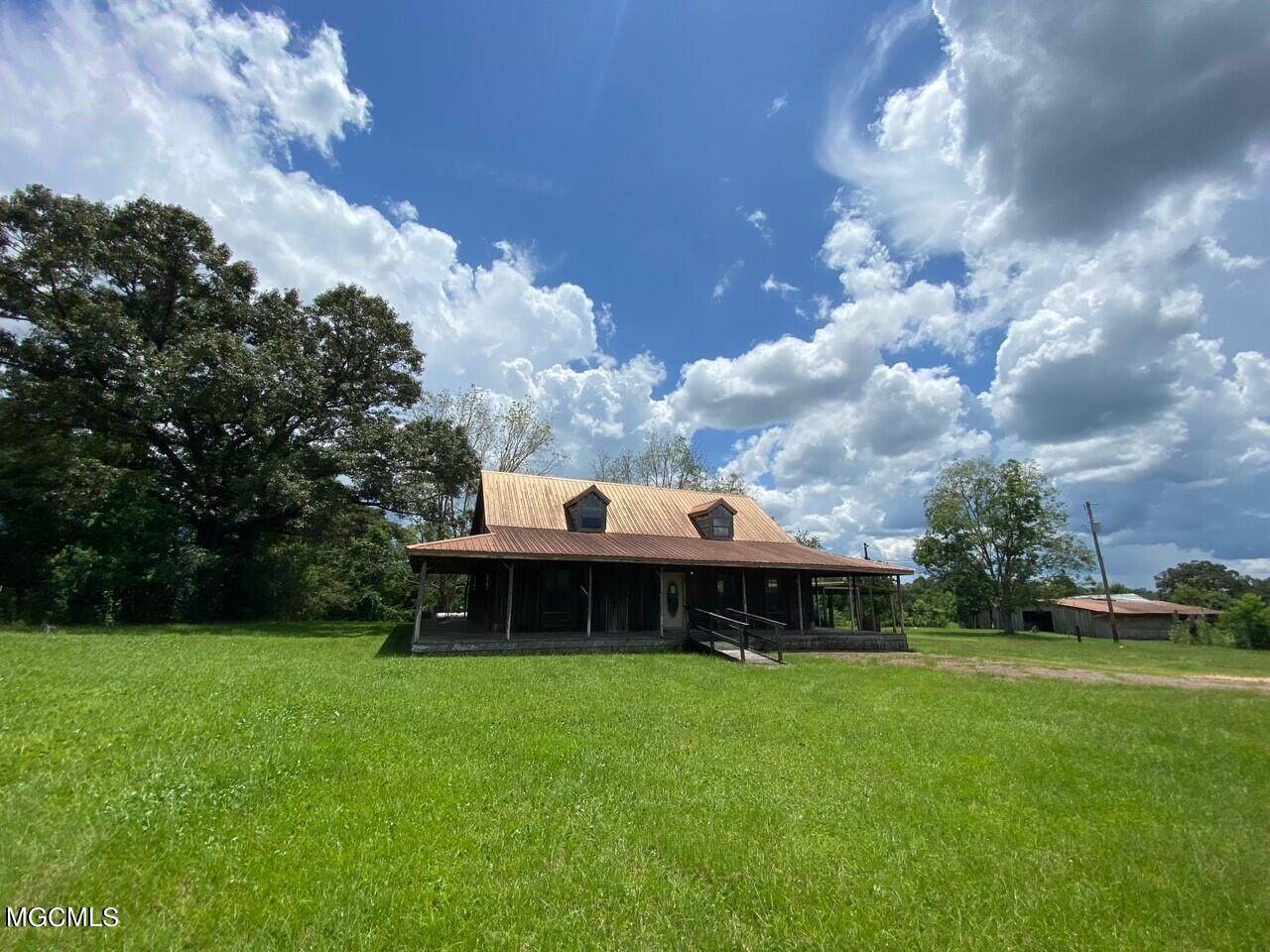25163 Mchenry Rd - Photo 1