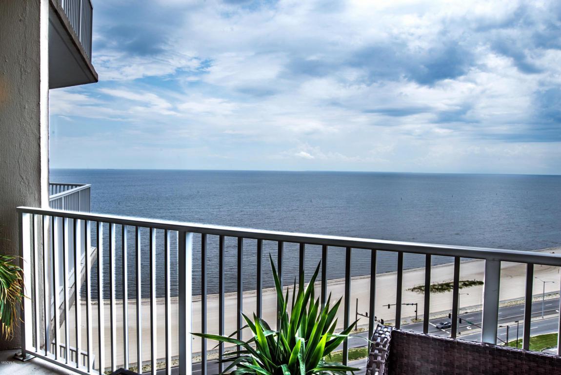 2668 Beach Blvd - Photo 1