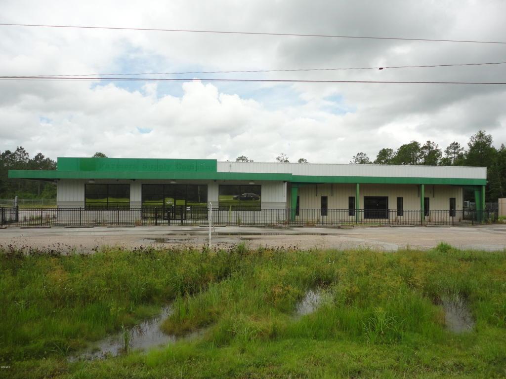 8925 Highway 63 Hwy - Photo 1
