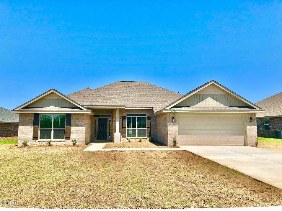 6212 Emerald Lake Dr - Photo 1 6212 Emerald Lake Dr - Photo 1