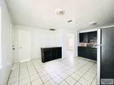 910 Athol St - Photo 5