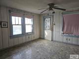 660 Expressway - Photo 7