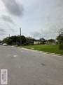 3204 Jaguar St. - Photo 2