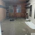 335 Edwards St - Photo 12