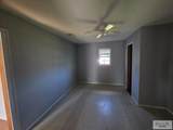 484 Charles - Photo 15