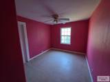 484 Charles - Photo 5