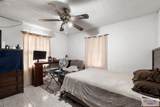 6386 Dunlap Ave - Photo 14